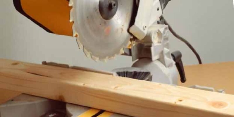 How Does A Miter Saw Work